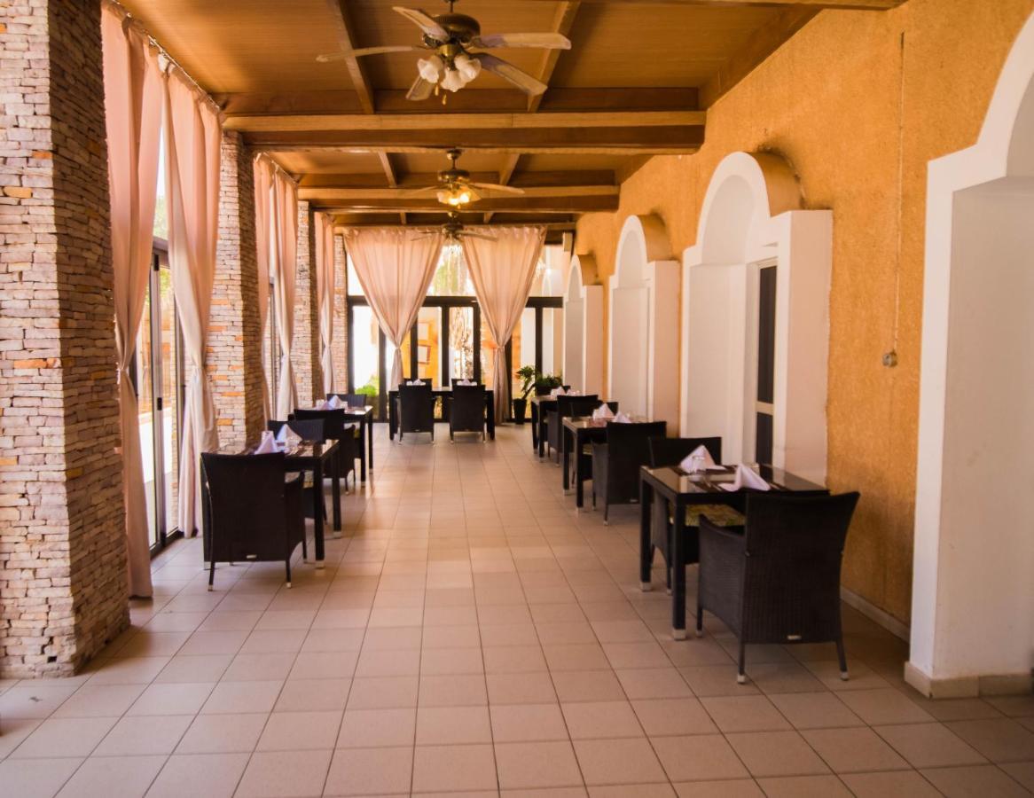 Hotel Monotel Dar El Barka Nouakchott Exterior photo